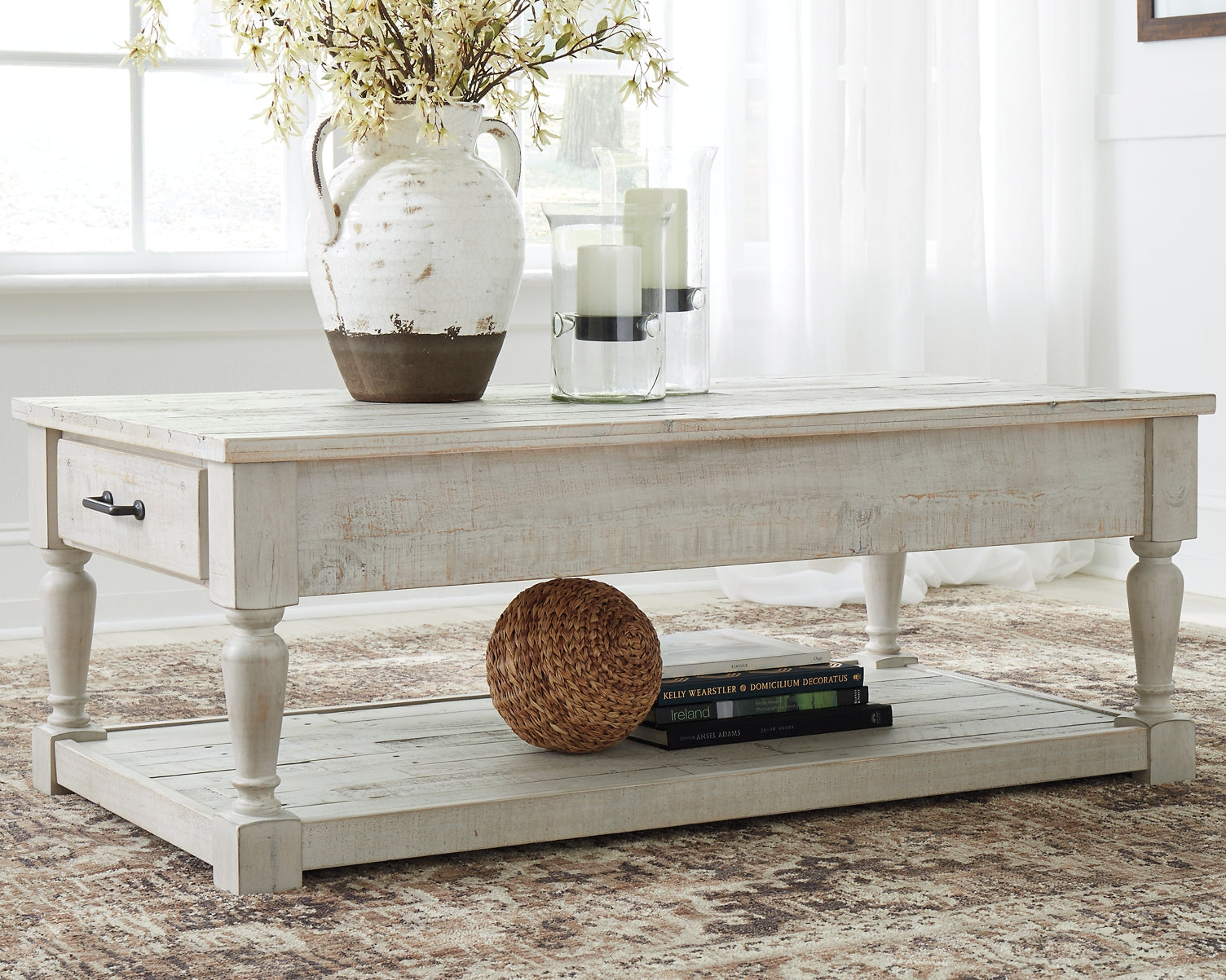 Shawnalore Coffee Table with 1 End Table at Walker Mattress and Furniture Locations in Cedar Park and Belton TX.