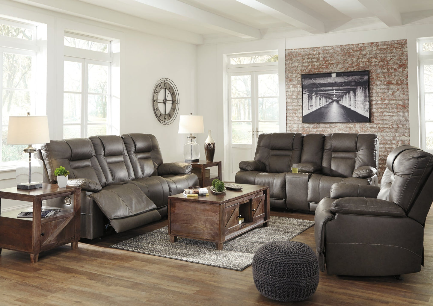 Wurstrow Sofa, Loveseat and Recliner at Walker Mattress and Furniture Locations in Cedar Park and Belton TX.