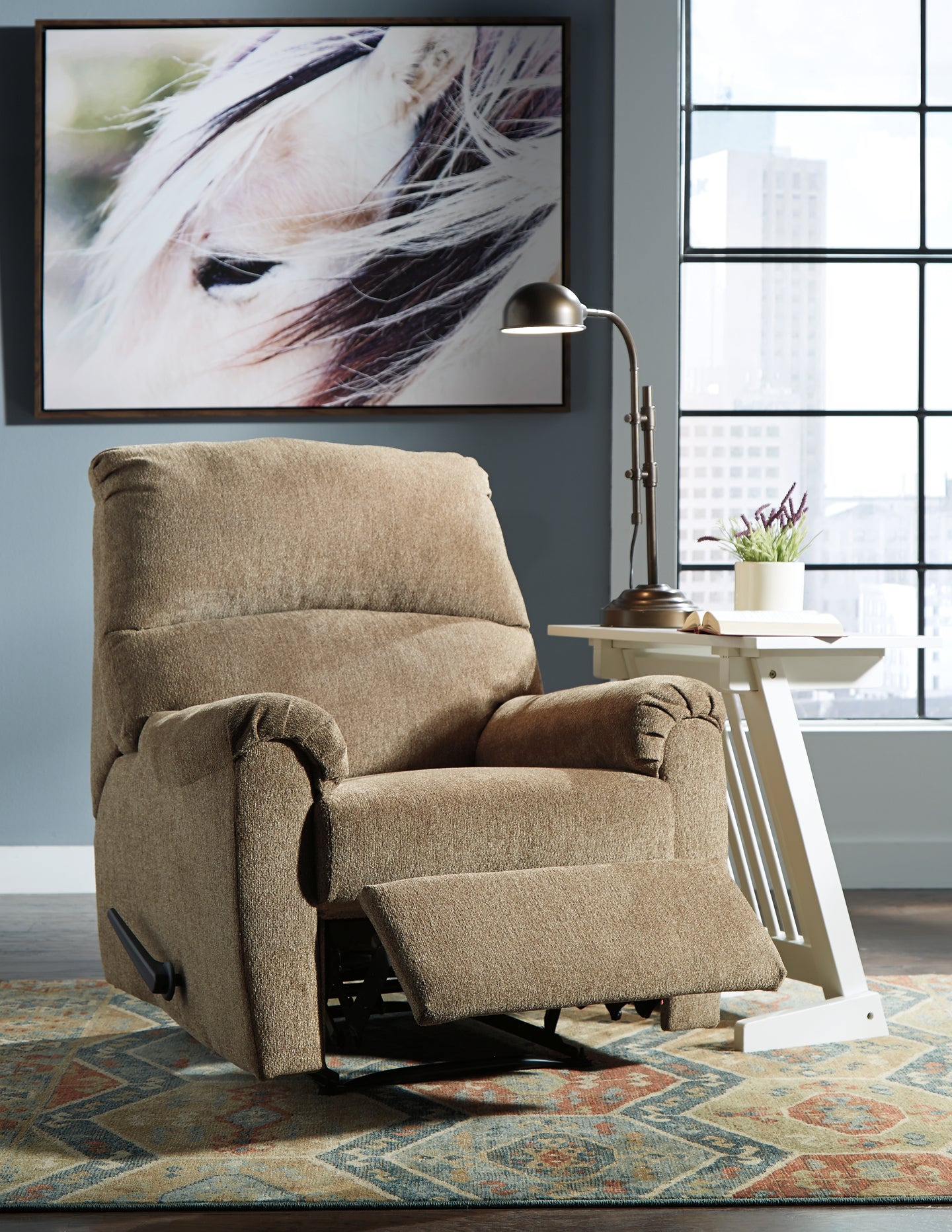 Nerviano Zero Wall Recliner