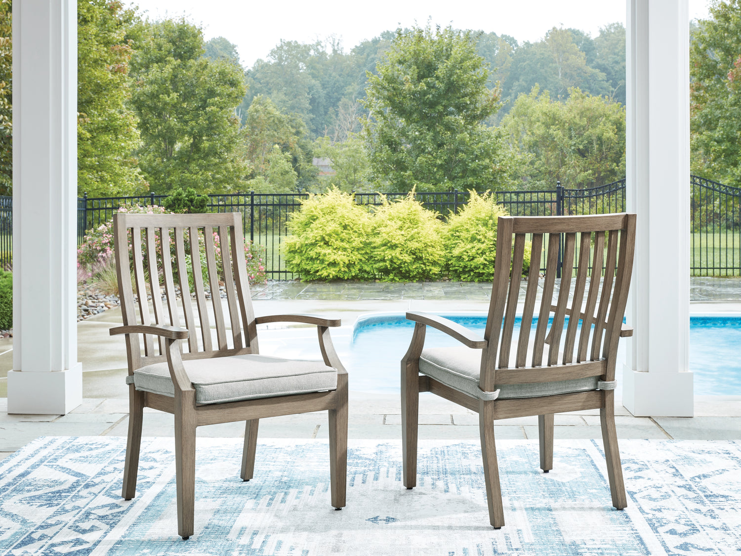 Outdoor Furniture > Outdoor Dining > Outdoor Dining Chairs