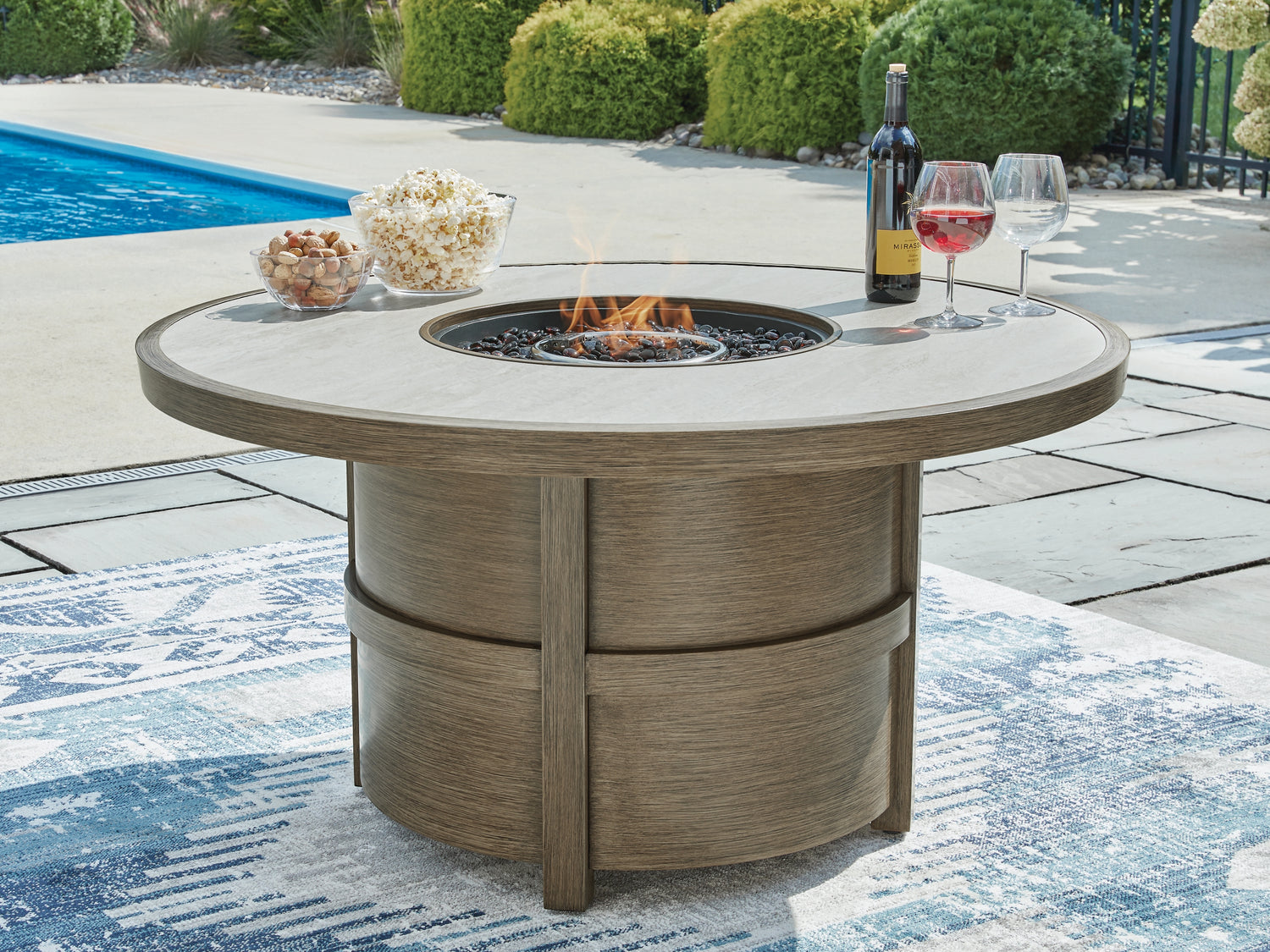 Outdoor Furniture > Fire Pits