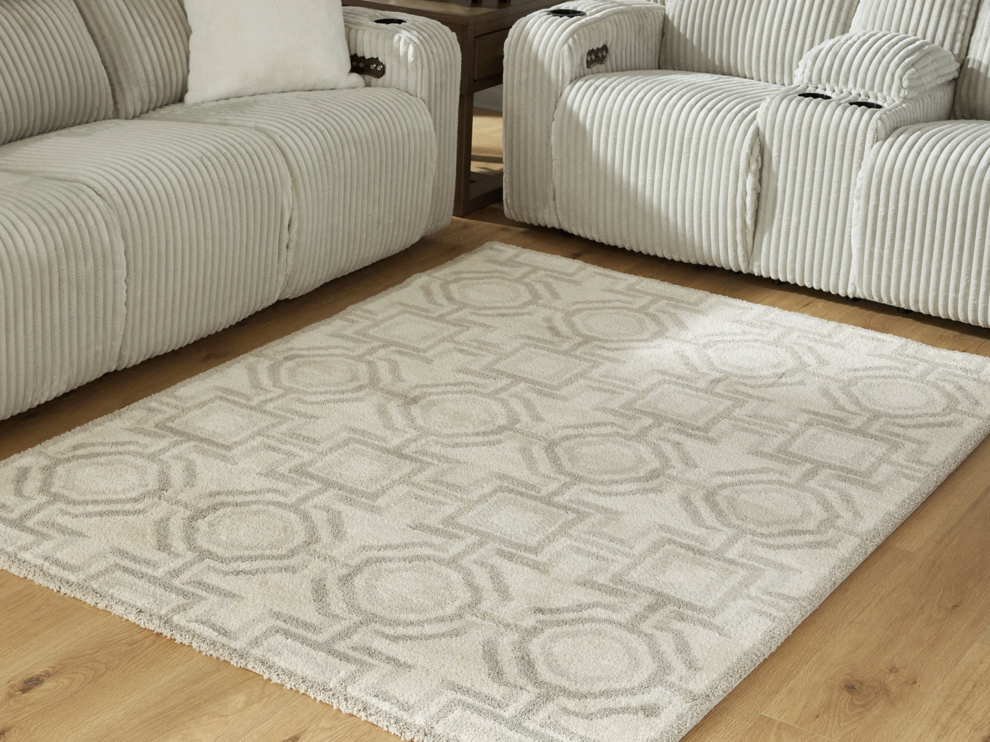 Maconville Medium Rug