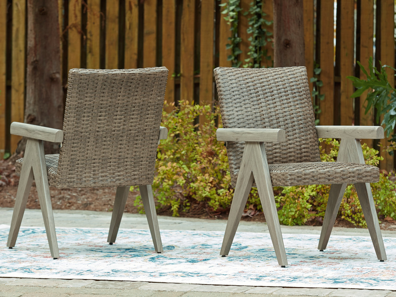 Outdoor Furniture > Outdoor Dining > Outdoor Dining Chairs