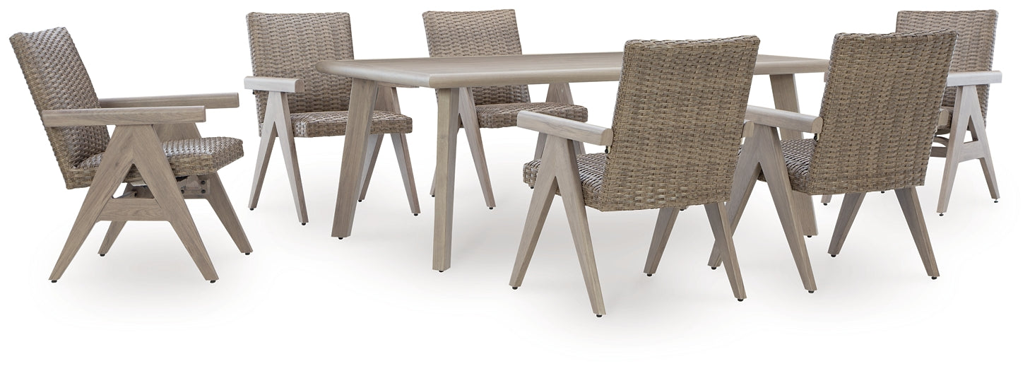 Outdoor Furniture > Outdoor Dining