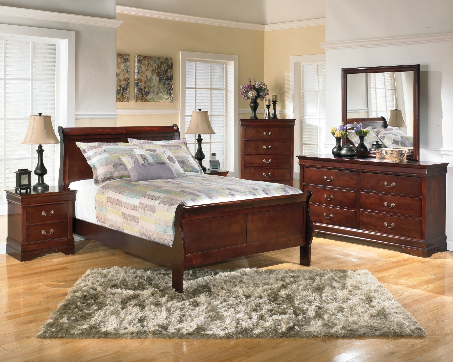 Alisdair Full Sleigh Bed with Mirrored Dresser and 2 Nightstands Walker Mattress and Furniture