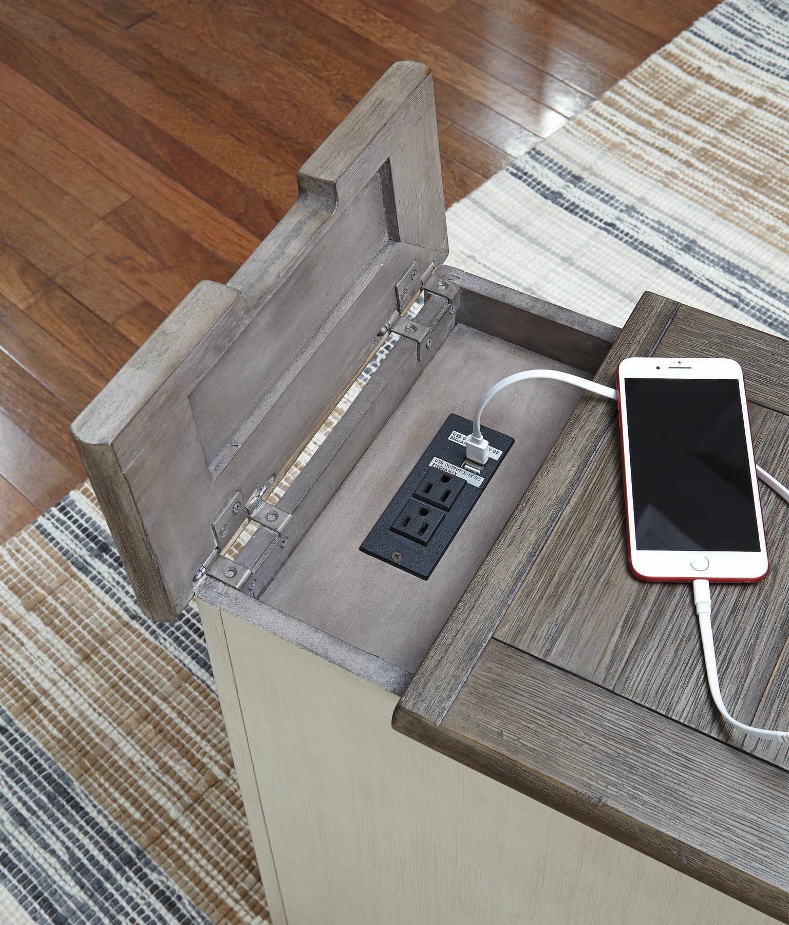 Bolanburg Coffee Table with 1 End Table at Walker Mattress and Furniture Locations in Cedar Park and Belton TX.