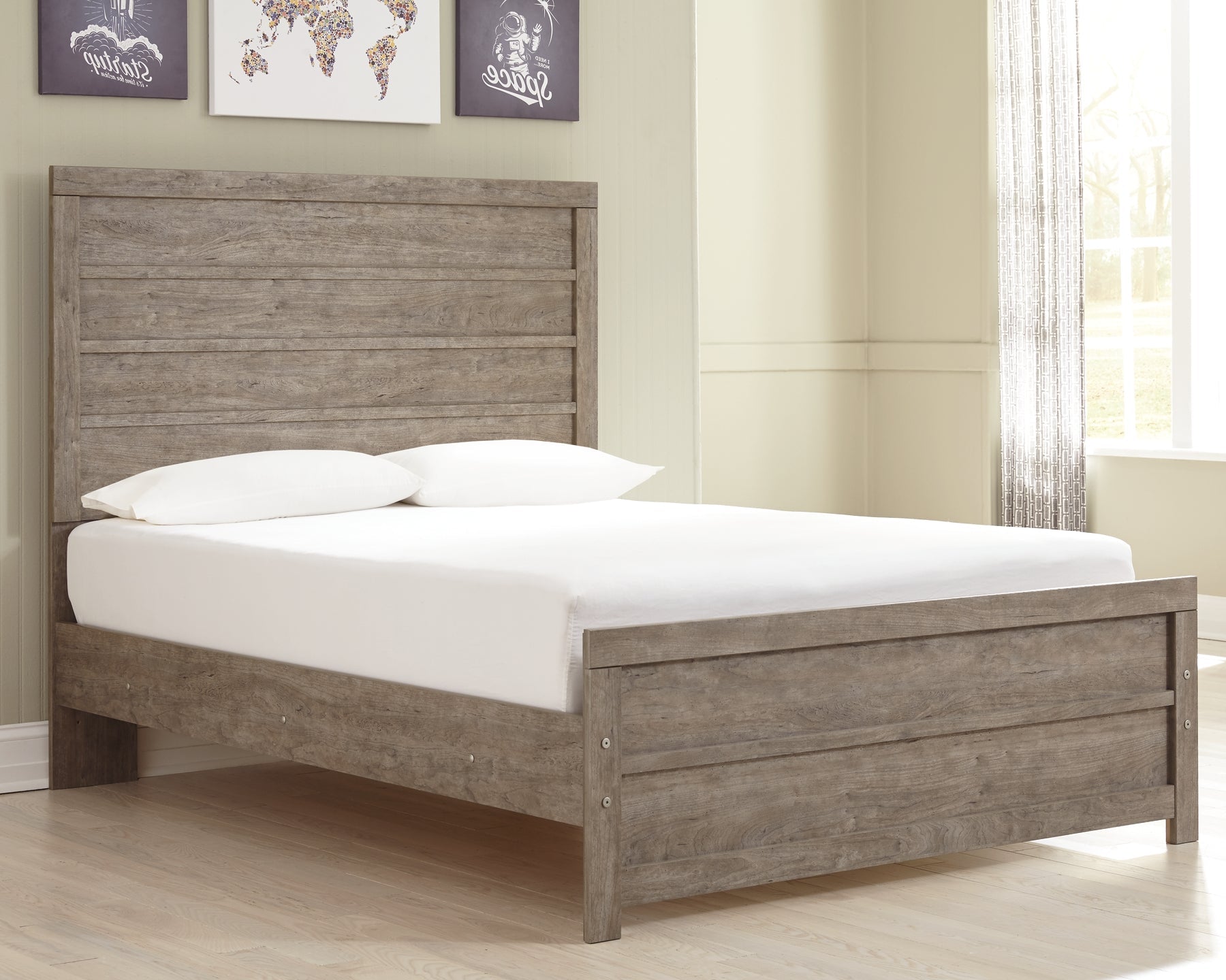 Culverbach Full Panel Bed with Mirrored Dresser at Walker Mattress and Furniture Locations in Cedar Park and Belton TX.