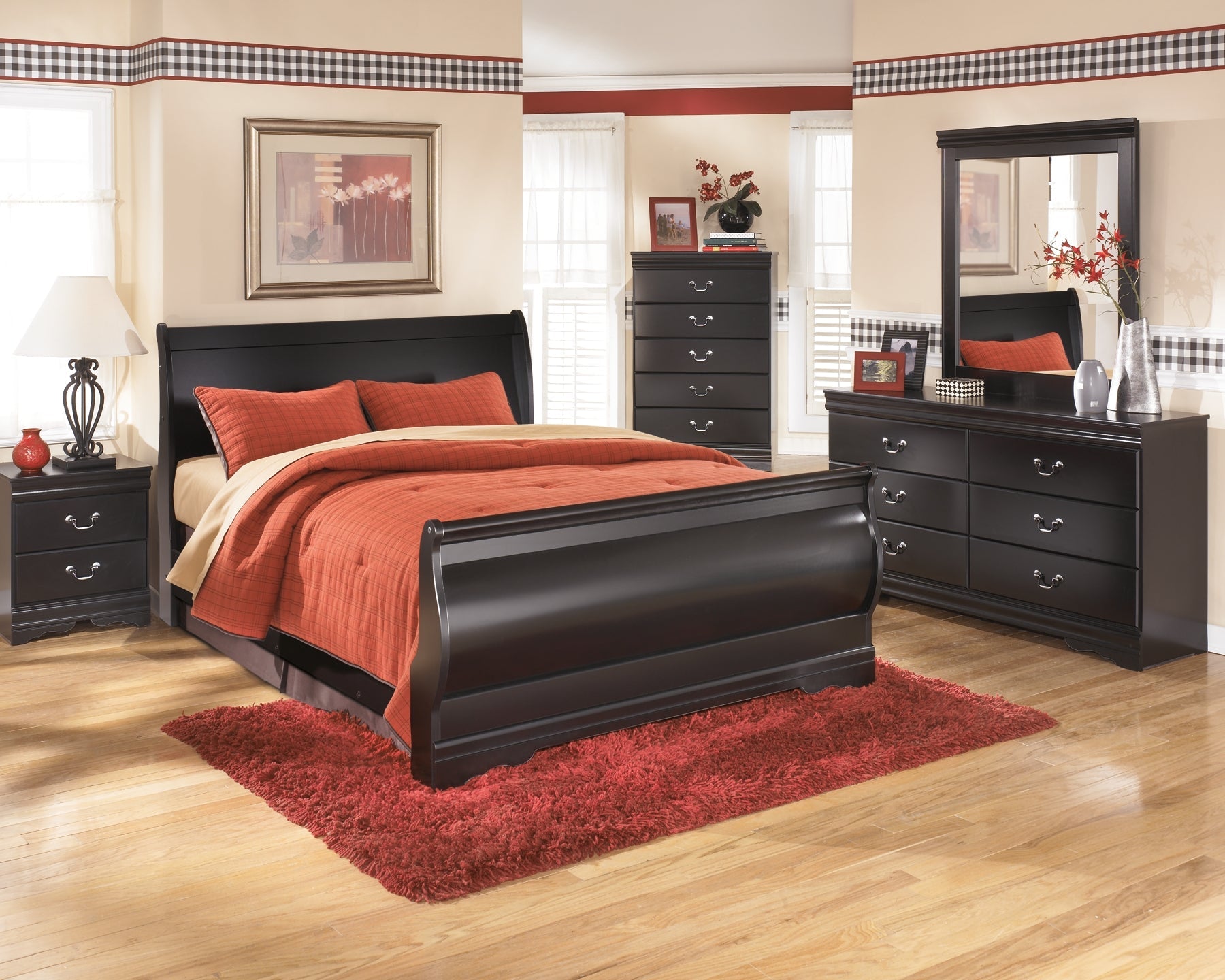 Huey Vineyard Queen Sleigh Bed with Mirrored Dresser, Chest and 2 Nightstands at Walker Mattress and Furniture Locations in Cedar Park and Belton TX.