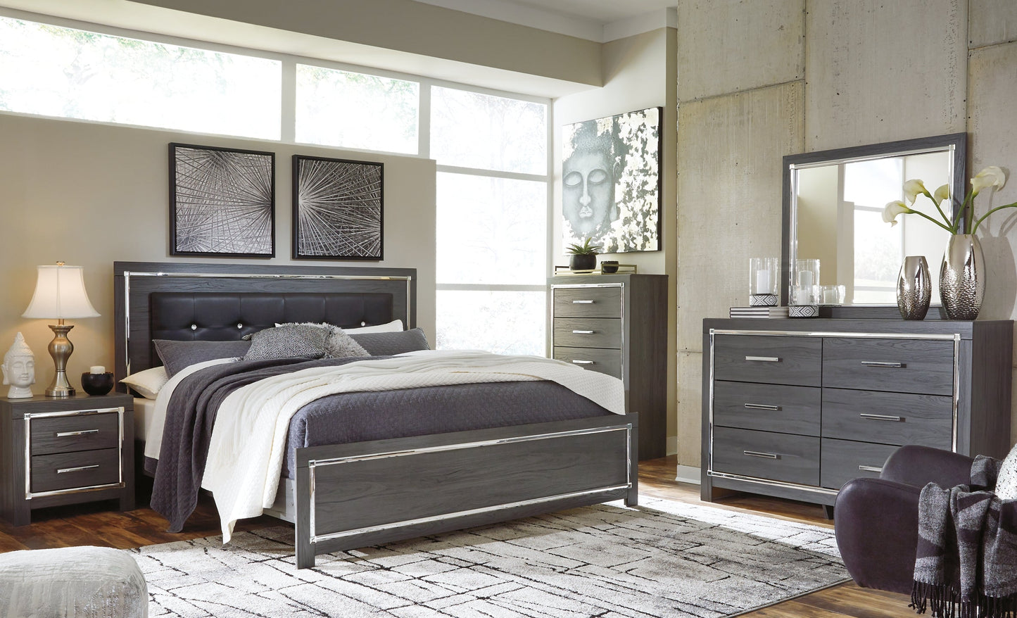 Lodanna King Panel Bed with Mirrored Dresser, Chest and 2 Nightstands at Walker Mattress and Furniture Locations in Cedar Park and Belton TX.